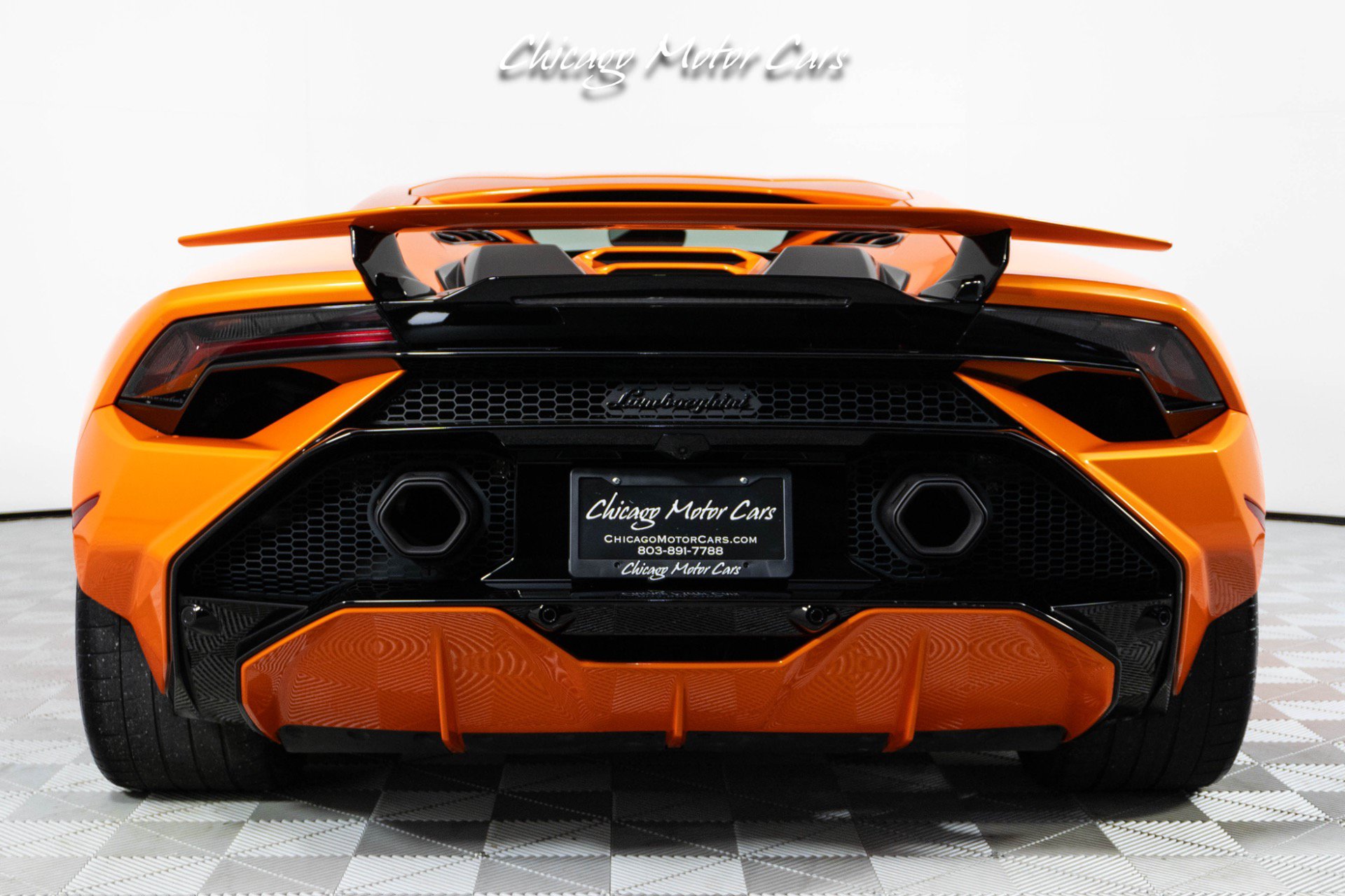 Used 2023 Lamborghini Huracan Tecnica RWD image 16