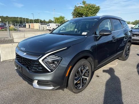 Used 2025 Kia Sportage EX AWD/4WD image 1