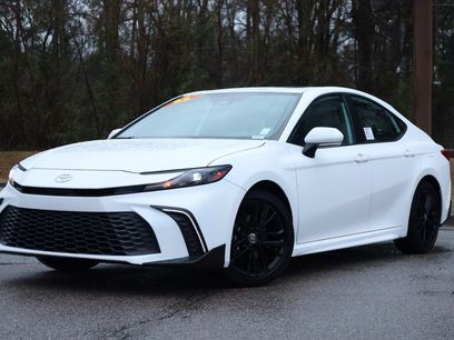 Used 2025 Toyota Camry SE