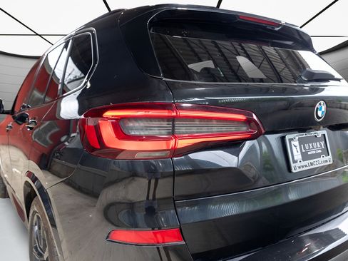 Used 2023 BMW X5 M50i w/ Climate Comfort Package AWD/4WD image 14