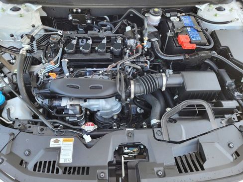 Certified 2025 Honda Accord LX image 9