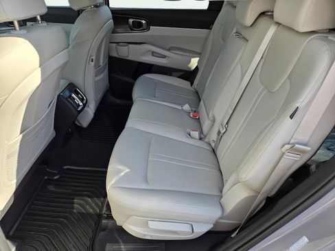 New 2026 Kia Sorento S image 20