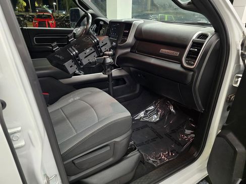 Used 2024 RAM 2500 Big Horn w/ Off Road Package AWD/4WD image 37