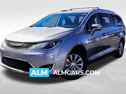 Used 2019 Chrysler Pacifica Touring-L