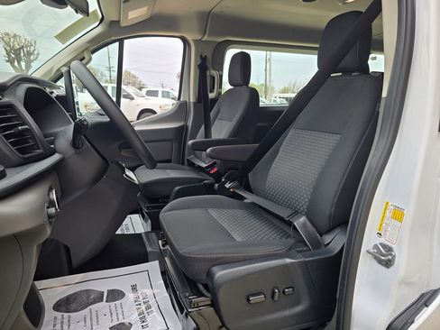 Used 2023 Ford Transit 350 XLT image 34