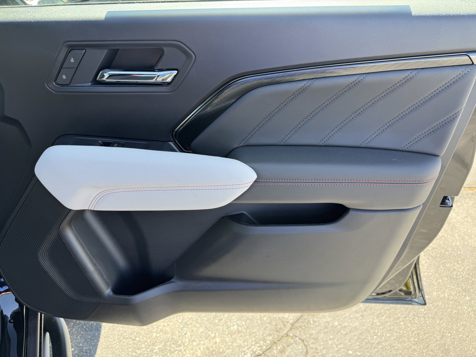 New 2026 GMC Canyon AT4X AWD/4WD image 9