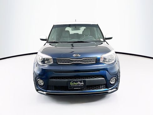 Used 2018 Kia Soul + image 2