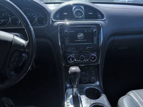 Used 2015 Buick Enclave Leather FWD image 18