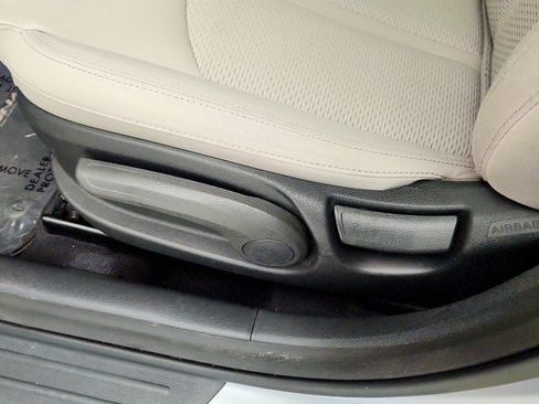 Used 2015 Hyundai Sonata SE FWD image 11