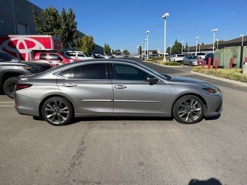 Used 2021 Lexus ES 350 F Sport w/ Accessory Package 2 FWD image 3