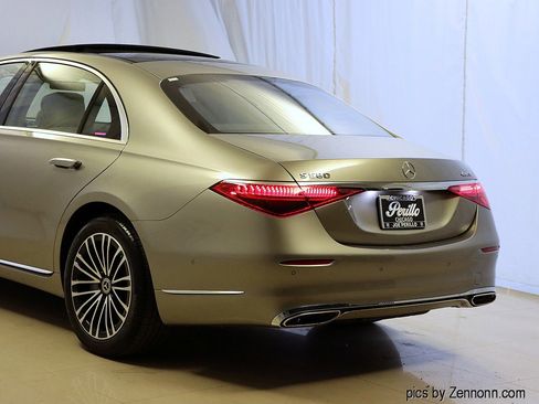 Used 2024 Mercedes-Benz S 580 4MATIC Sedan image 8
