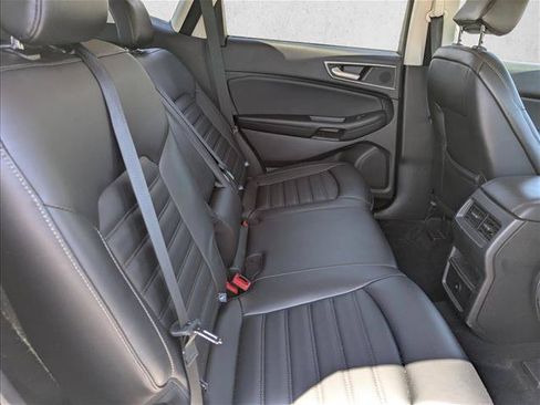 Used 2024 Ford Edge SEL AWD/4WD image 28