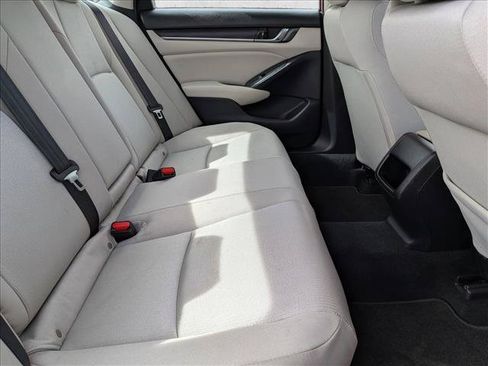 Used 2019 Honda Accord LX image 17