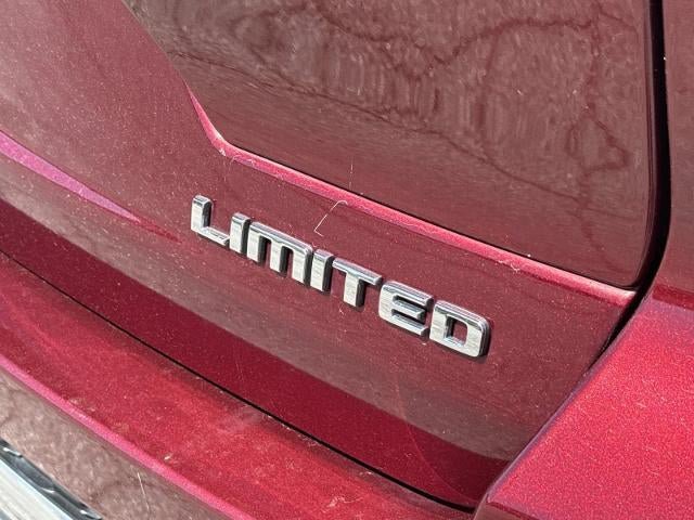 Used 2024 Jeep Grand Cherokee Limited w/ Luxury Tech Group II AWD/4WD image 7