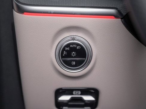 New 2026 Mercedes-Benz CLE 300 4MATIC Cabriolet image 18