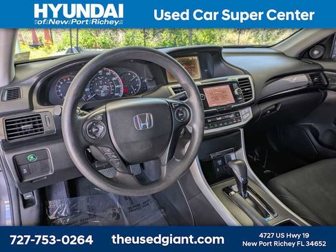 Used 2014 Honda Accord EX image 17