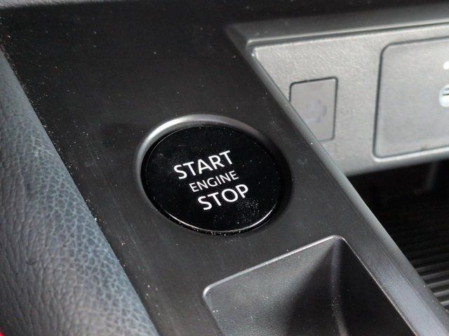 Used 2025 Nissan Kicks SR FWD image 25
