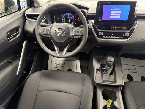 New 2026 Toyota Corolla Cross LE AWD/4WD image 18