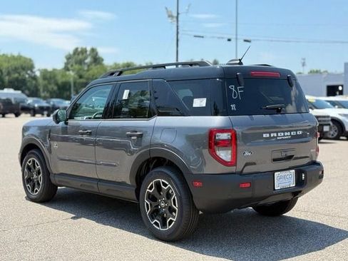 New 2026 Ford Bronco Sport Outer Banks w/ Outer Banks Tech Package+ AWD/4WD image 8