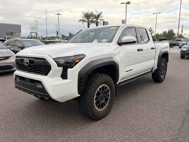 Used 2025 Toyota Tacoma TRD Off-Road w/ TRD Off Road Upgrade Package AWD/4WD image 1
