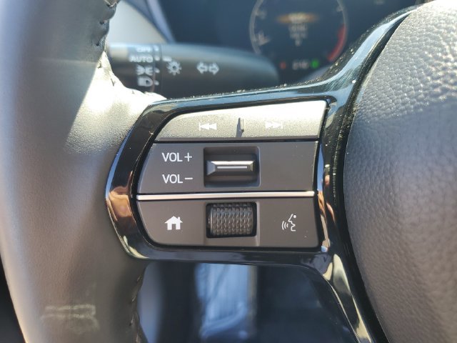 Certified 2024 Honda HR-V EX-L image 28