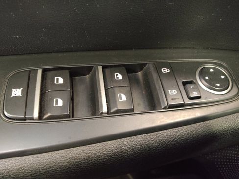 Used 2019 Kia Forte LXS image 27