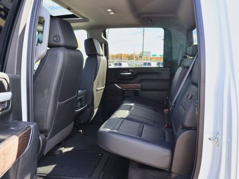 Used 2021 GMC Sierra 3500 Denali w/ Denali Ultimate Package image 12