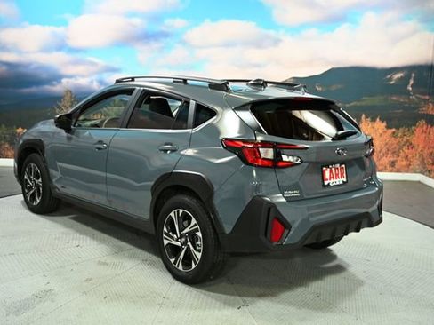 Used 2025 Subaru Crosstrek 2.0i Premium w/ Crosstrek Mirror Package image 6