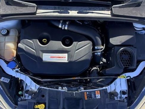 Used 2017 Ford Focus RS image 60