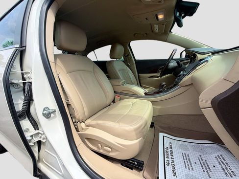 Used 2012 Buick LaCrosse Premium FWD image 14