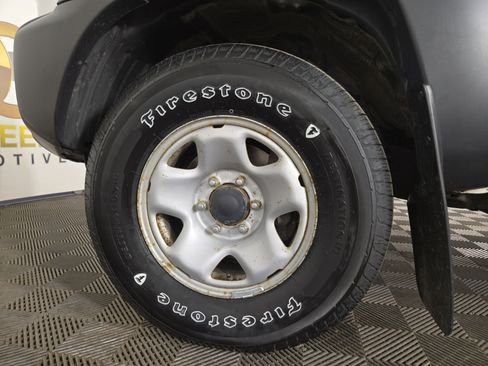 Used 2014 Toyota Tacoma 4x4 Regular Cab image 30