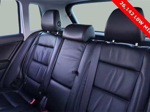 Used 2017 Volkswagen Tiguan Sport image 14