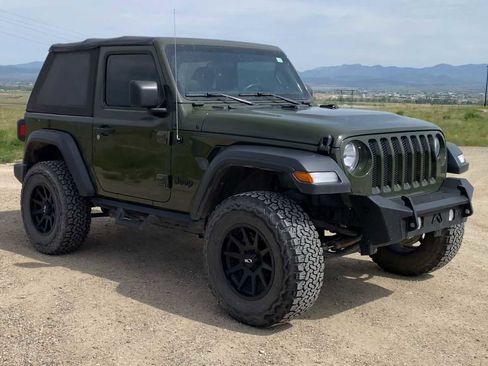 Used 2022 Jeep Wrangler Sport AWD/4WD image 6
