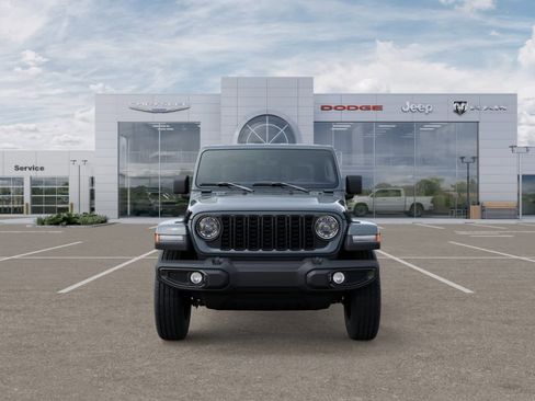 New 2026 Jeep Gladiator Sport image 6