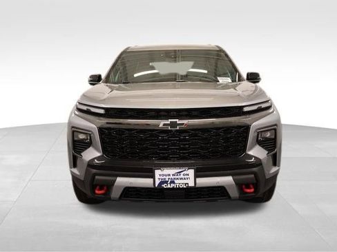 New 2026 Chevrolet Traverse Z71 w/ Enhanced Driving Package AWD/4WD image 6