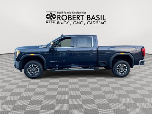 Used 2026 GMC Sierra 2500 SLE w/ SLE Value Package; AWD/4WD image 5
