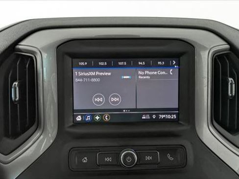 Used 2022 Chevrolet Silverado 2500 Custom w/ Custom Value Package AWD/4WD image 31