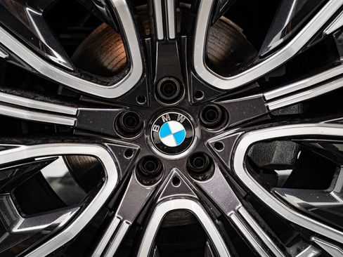 New 2026 BMW X3 xDrive30 w/ Premium Package AWD/4WD image 8