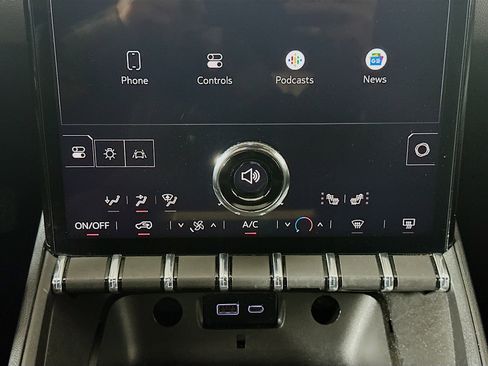 Used 2025 GMC Terrain Elevation image 24