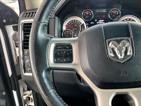 Used 2014 RAM 1500 Laramie AWD/4WD image 23
