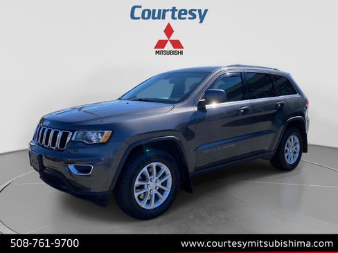 Used 2021 Jeep Grand Cherokee Laredo AWD/4WD image 1