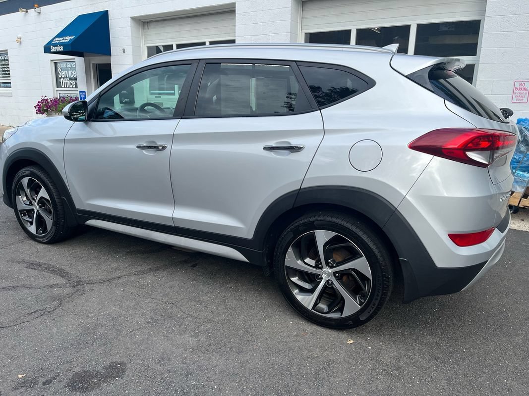 Used 2017 Hyundai Tucson Limited w/ Cargo Package AWD/4WD image 2