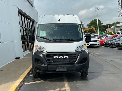 Used 2026 RAM ProMaster 2500 FWD image 3