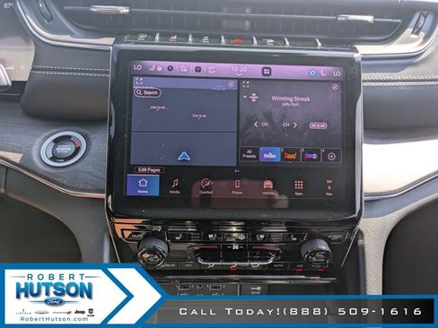 New 2025 Jeep Grand Cherokee L Overland w/ Advanced Protech Group III image 24