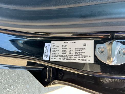 Used 2021 Tesla Model 3 Standard Range Plus image 25