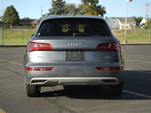 Used 2018 Audi Q5 2.0T Premium w/ Convenience Package AWD/4WD image 4