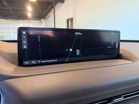 Used 2023 Genesis GV80 3.5T Advanced + w/ Cargo Package image 20