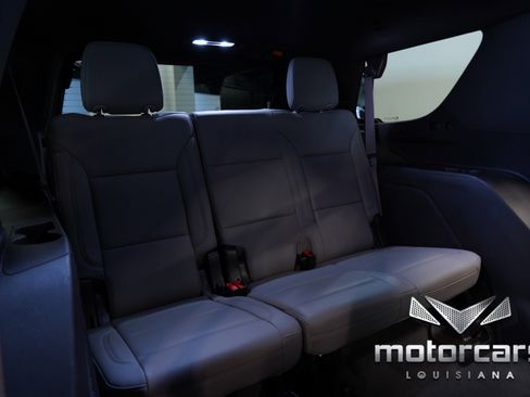 Used 2024 Chevrolet Tahoe Z71 AWD/4WD image 35