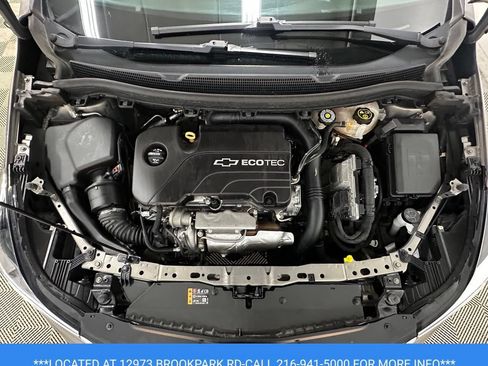 Used 2018 Chevrolet Cruze LT w/ Convenience Package FWD image 25