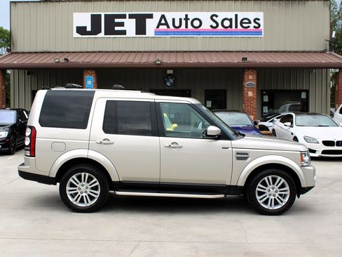 Used 2015 Land Rover LR4 HSE LUX image 8